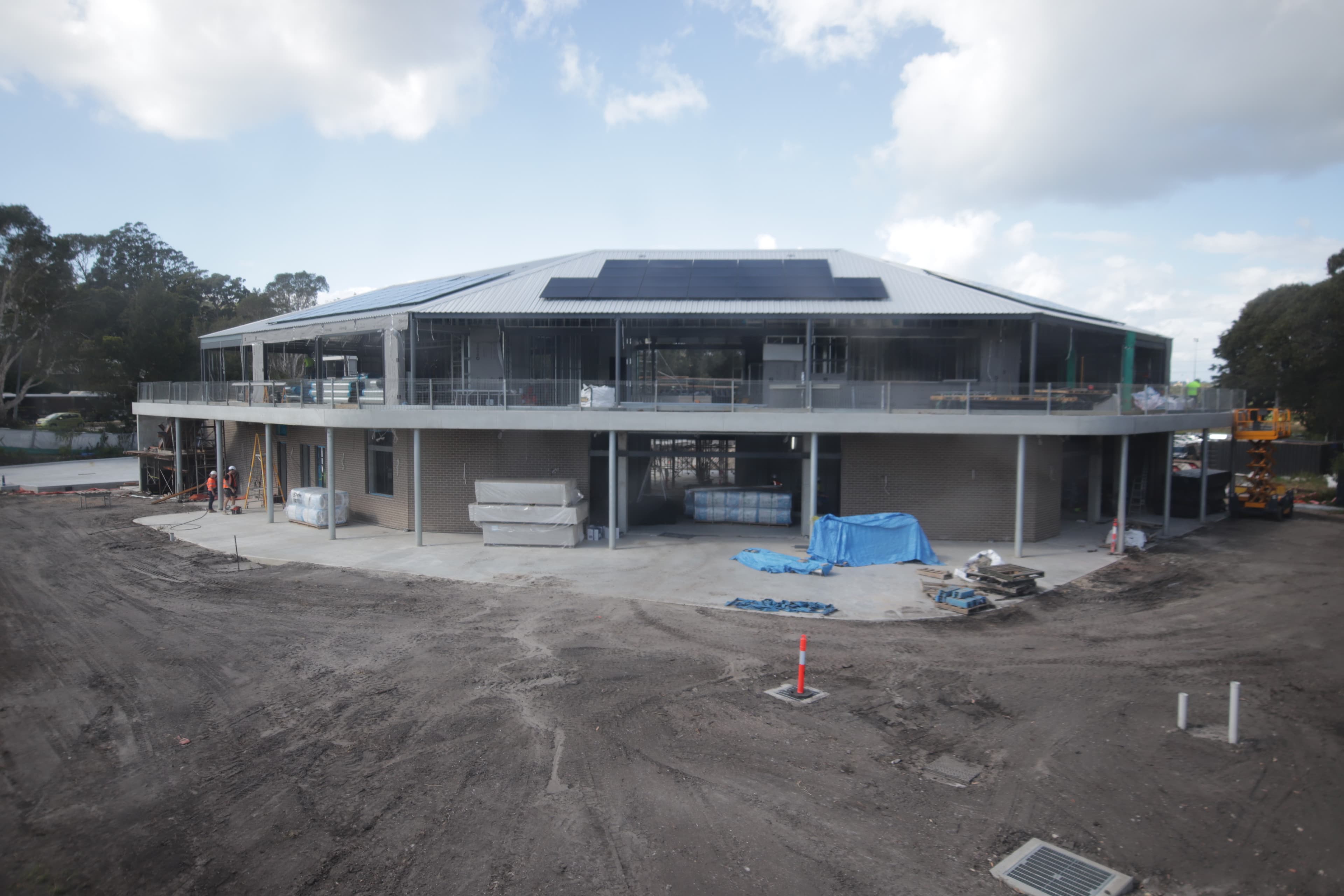 Clubhouse time-lapse Camera 2 at 2026-04-20 11:45