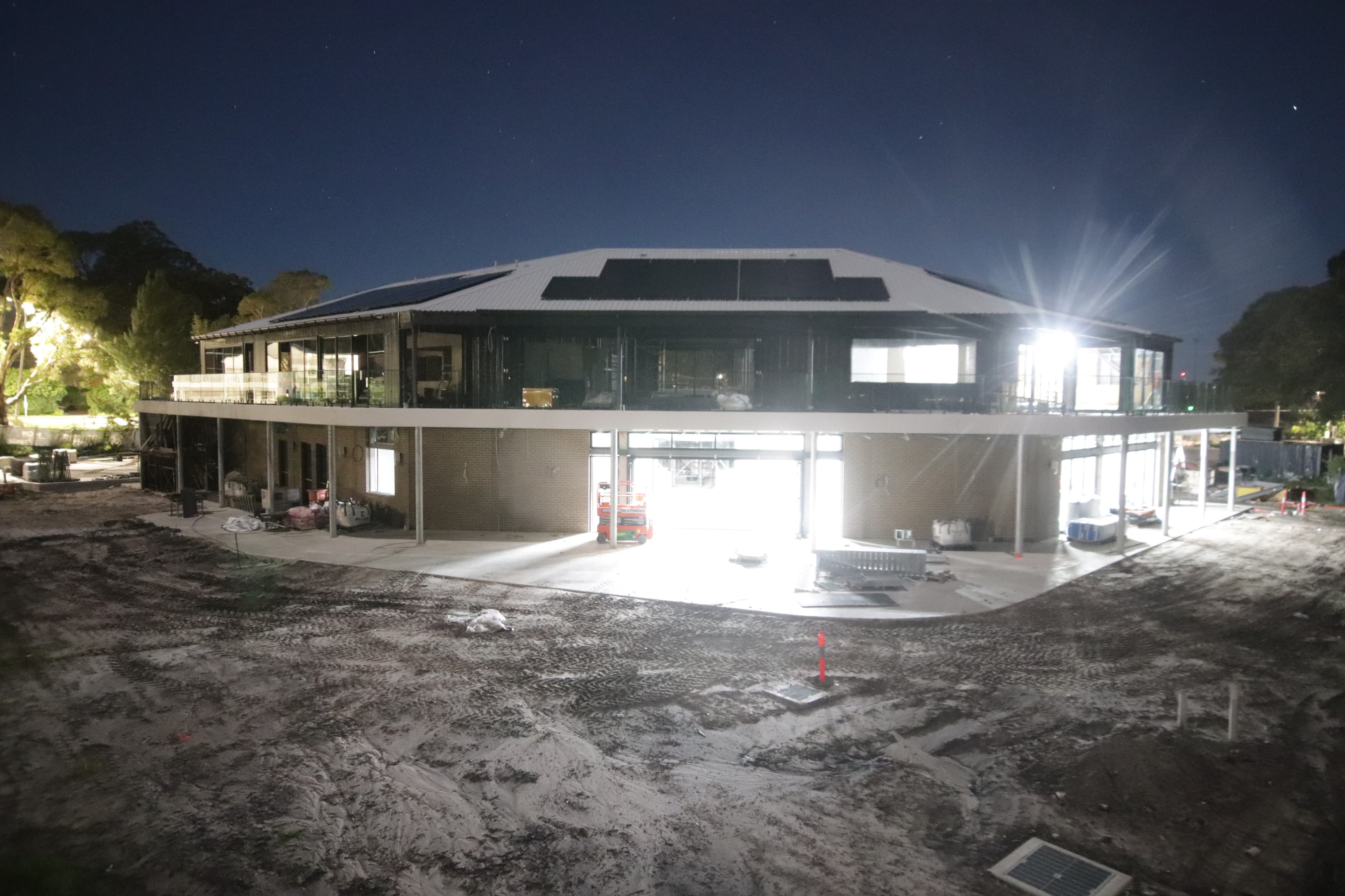 Clubhouse time-lapse Camera 2 at 2026-06-01 01:01